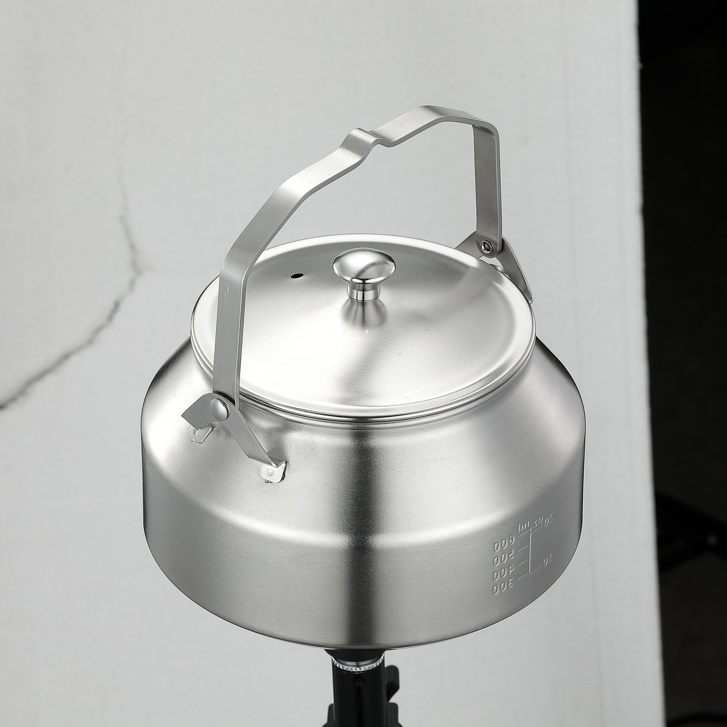 焚き火ケトル 一体成型ステンレス SW-1