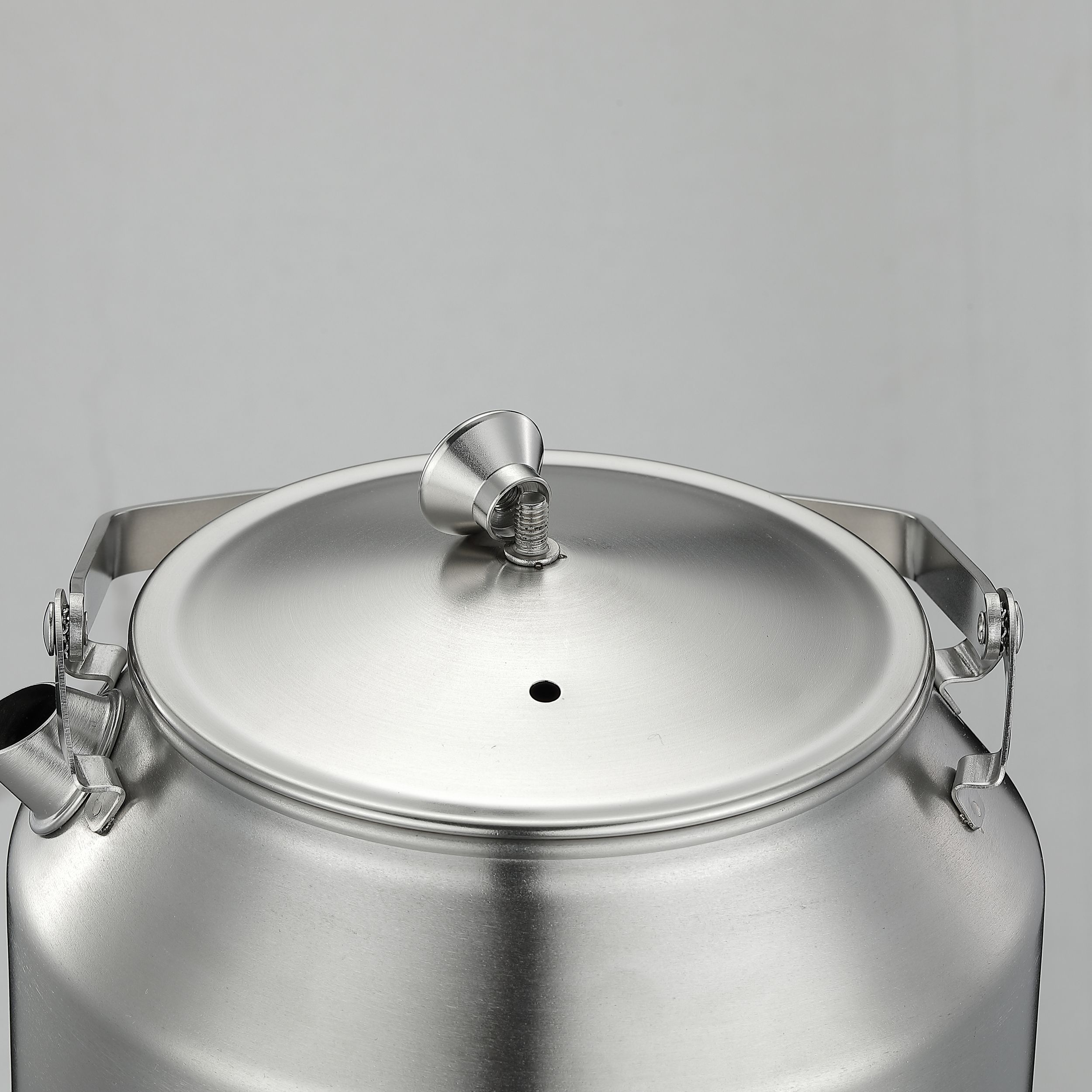 焚き火ケトル 一体成型ステンレス SW-1