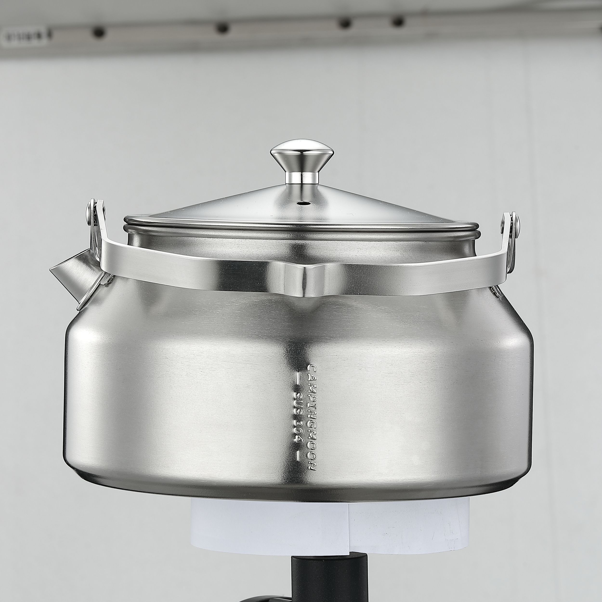 焚き火ケトル 一体成型ステンレス SW-1