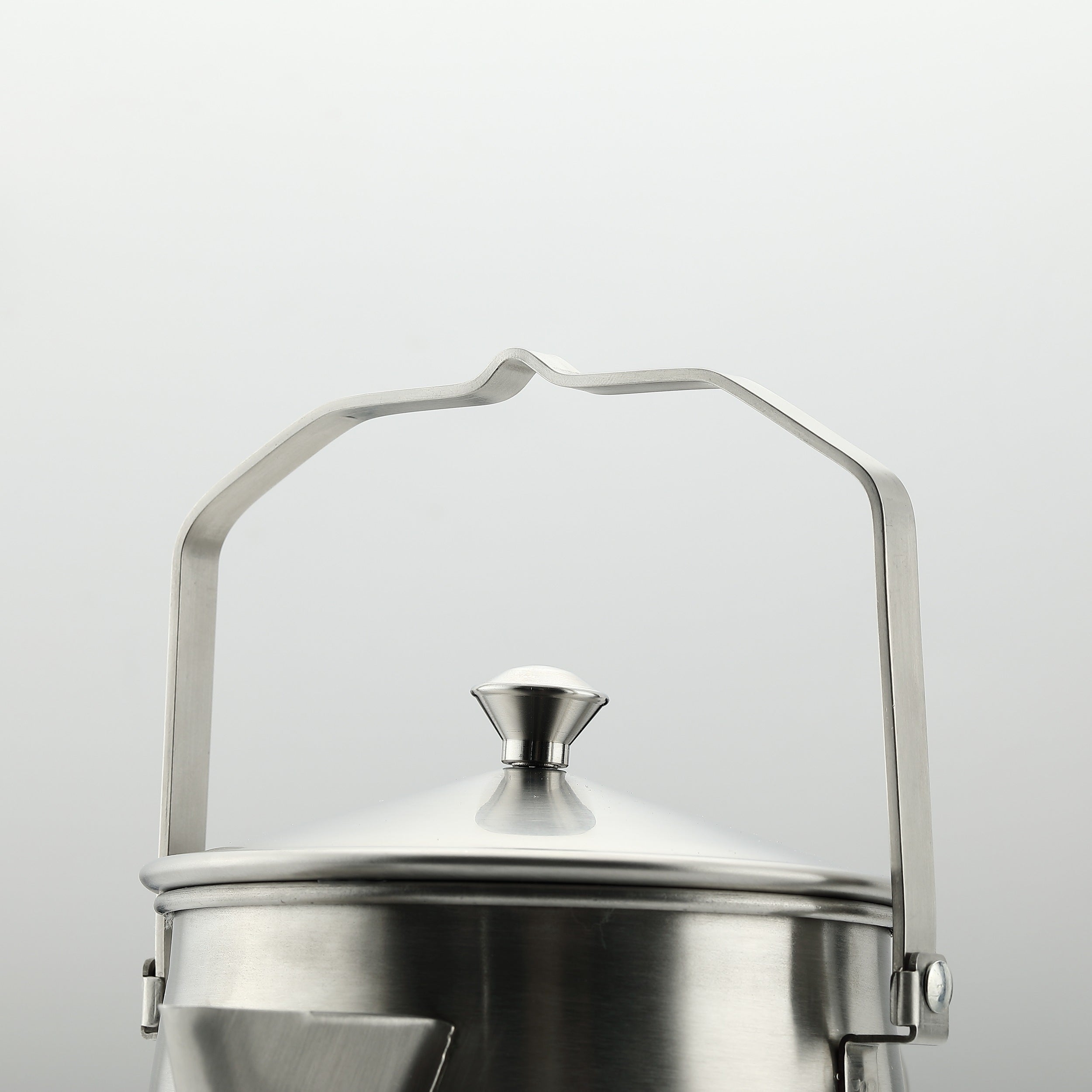 焚き火ケトル 一体成型ステンレス 1.5L SW-6