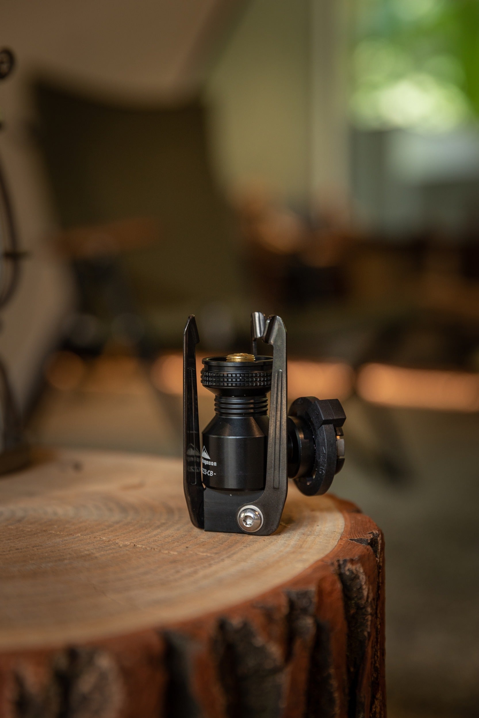 CB缶スタンド型ガス変換アダプター ブラック BKZ23-CB