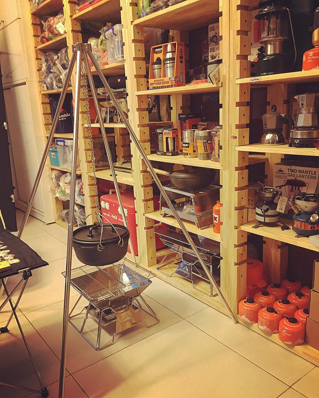 ファイヤープレイスタンド 4脚オールステンレス MT-130