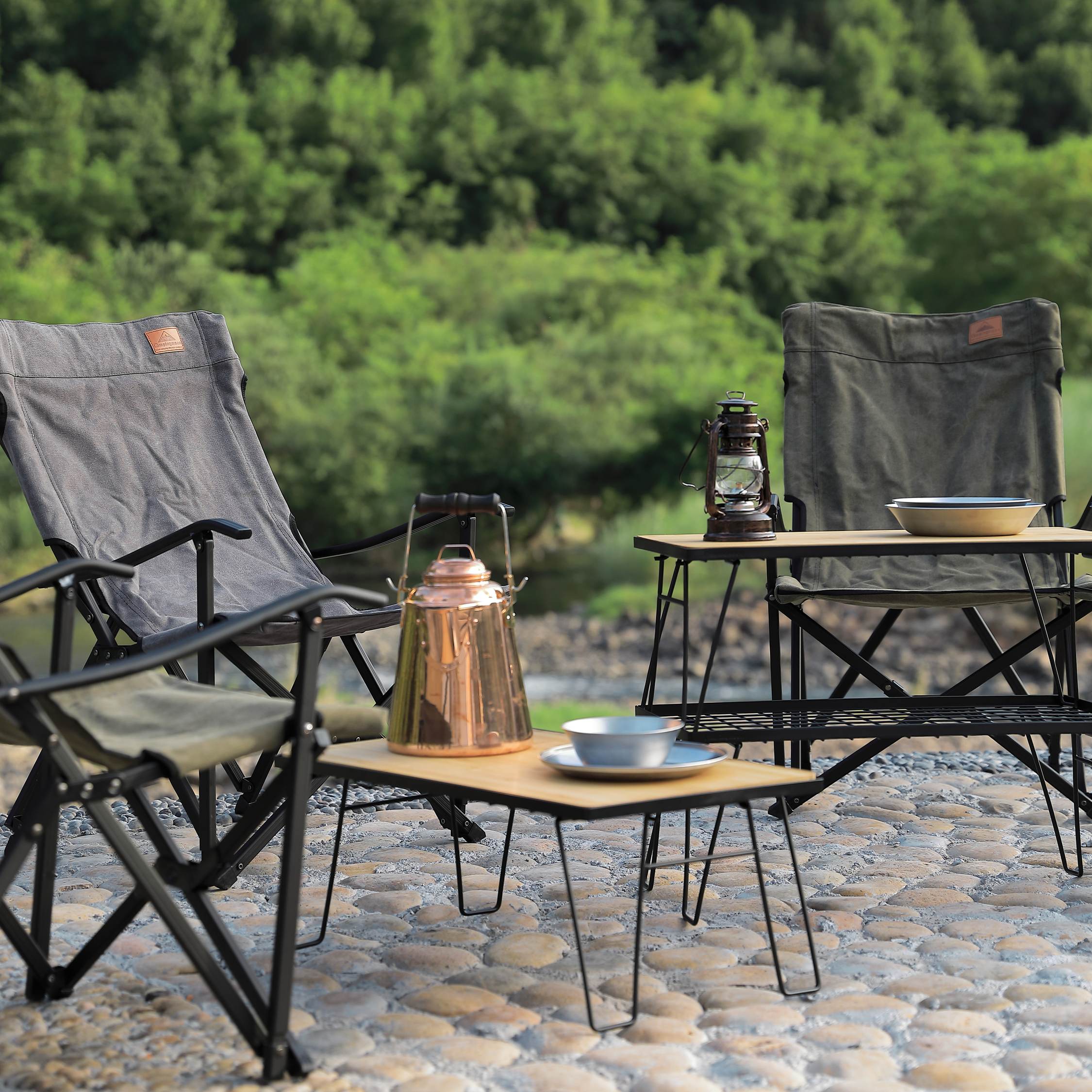 Campingmoon フィールドラック T-230 – 折りたたみ式の黒メッキ仕様